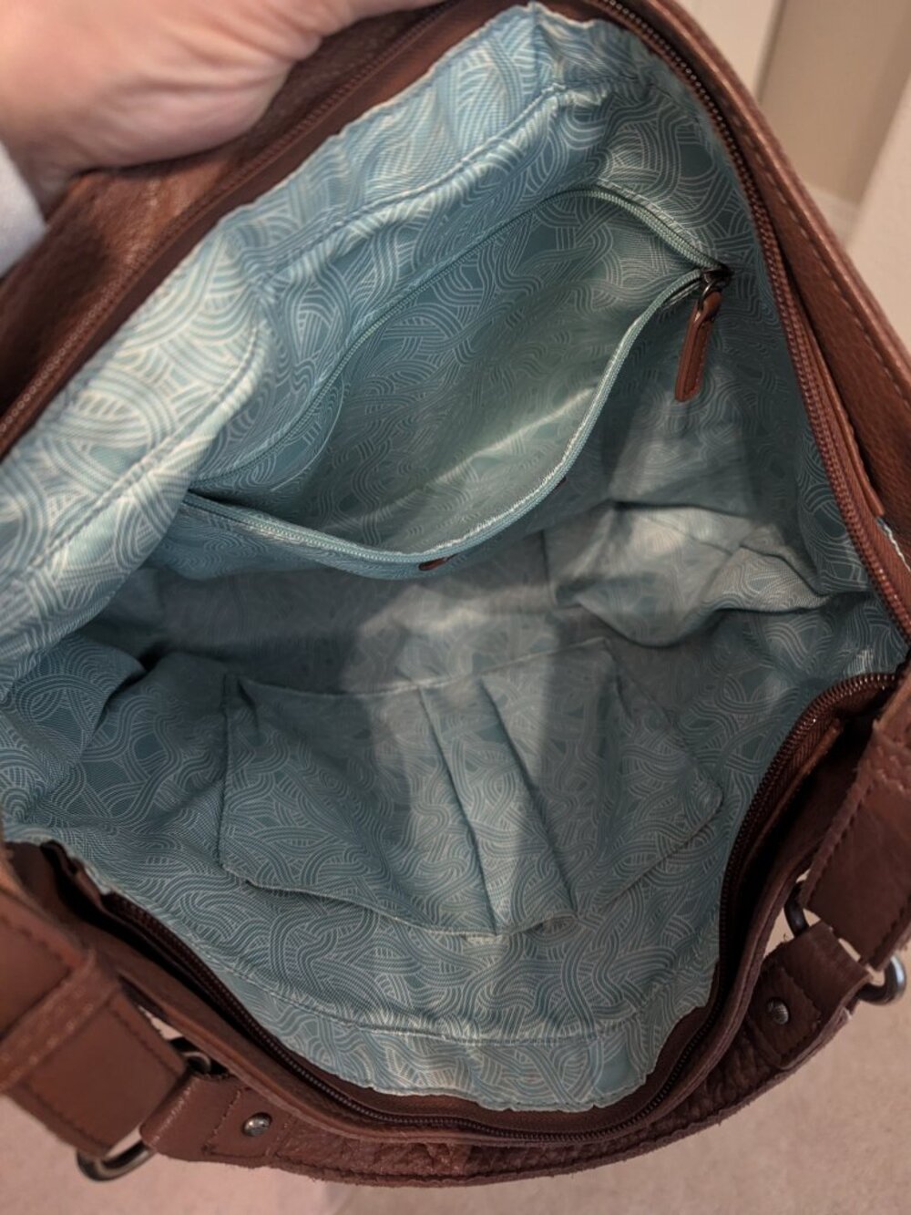 The Sak Silverlake Brown Leather Hobo Shoulder Bag - Picture 4 of 8